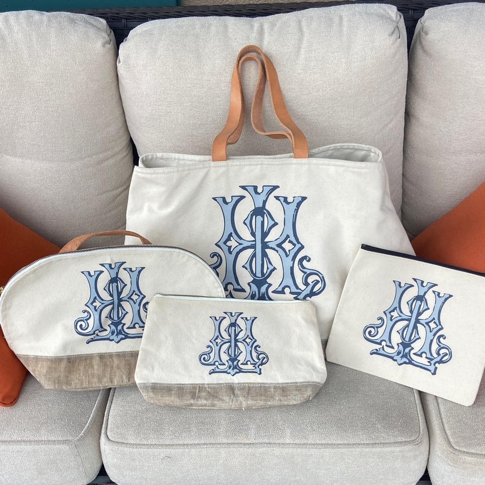 Henry‎ Dry Goods (House of Henry) set of 4 bags.